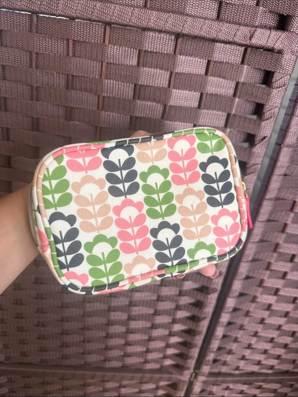Orla Kiely Floral Leaf Pattern Cosmetic Pouch - Picture 14 of 16